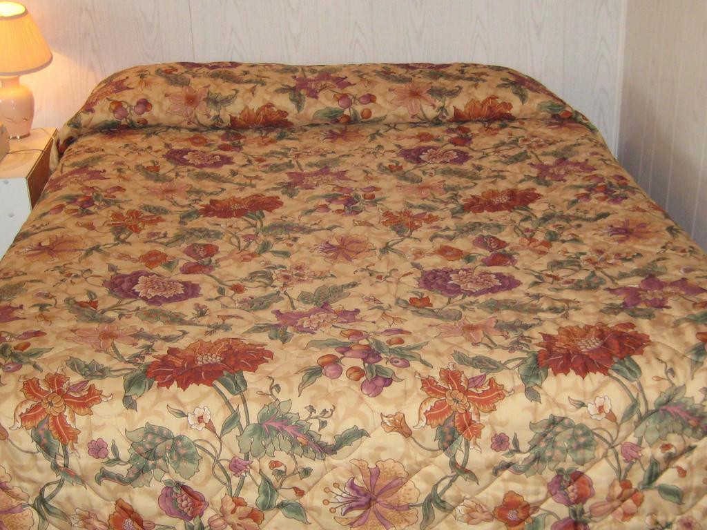 Condotel Motel Canadien Sainte-Anne-de-Beaupre Bilik gambar