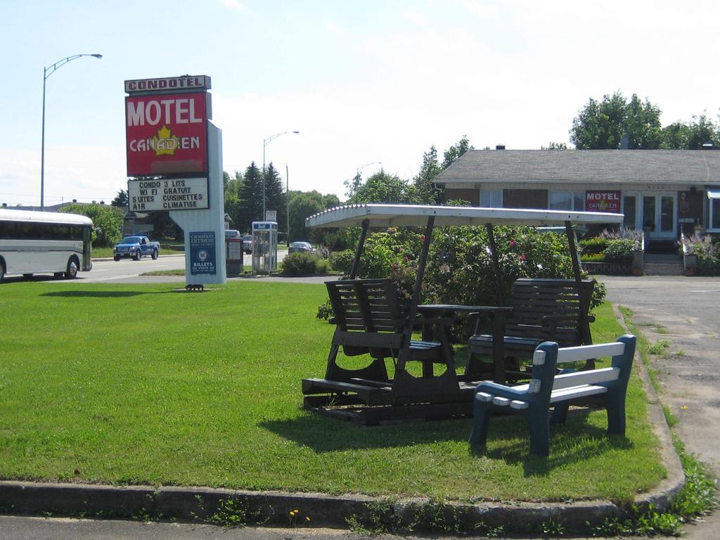 Condotel Motel Canadien Sainte-Anne-de-Beaupre Luaran gambar