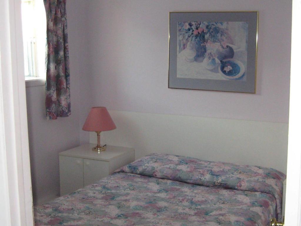 Condotel Motel Canadien Sainte-Anne-de-Beaupre Bilik gambar