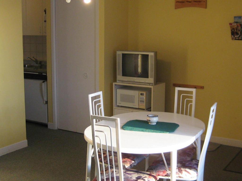Condotel Motel Canadien Sainte-Anne-de-Beaupre Luaran gambar