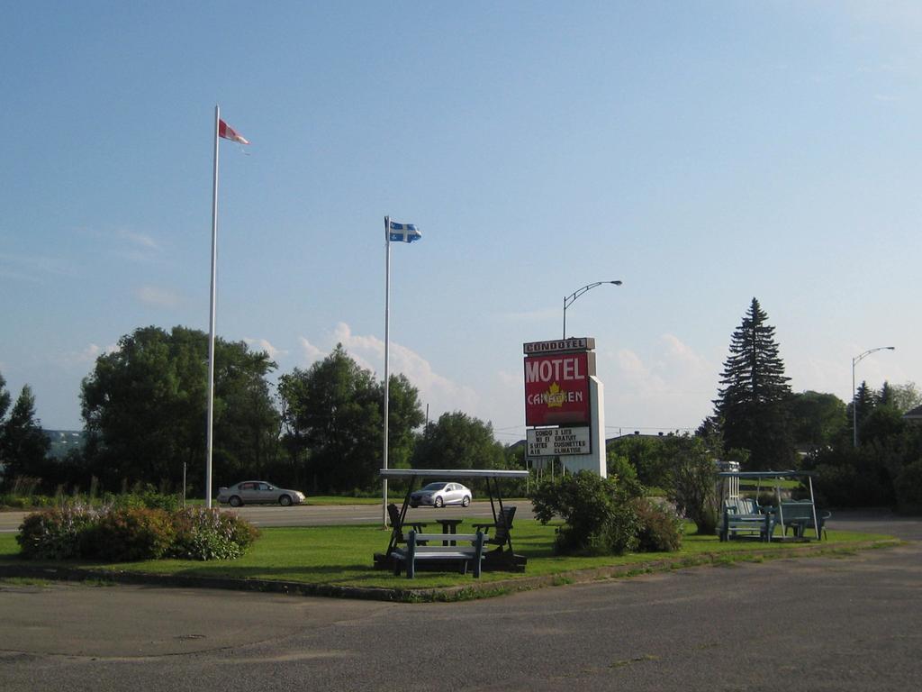 Condotel Motel Canadien Sainte-Anne-de-Beaupre Luaran gambar